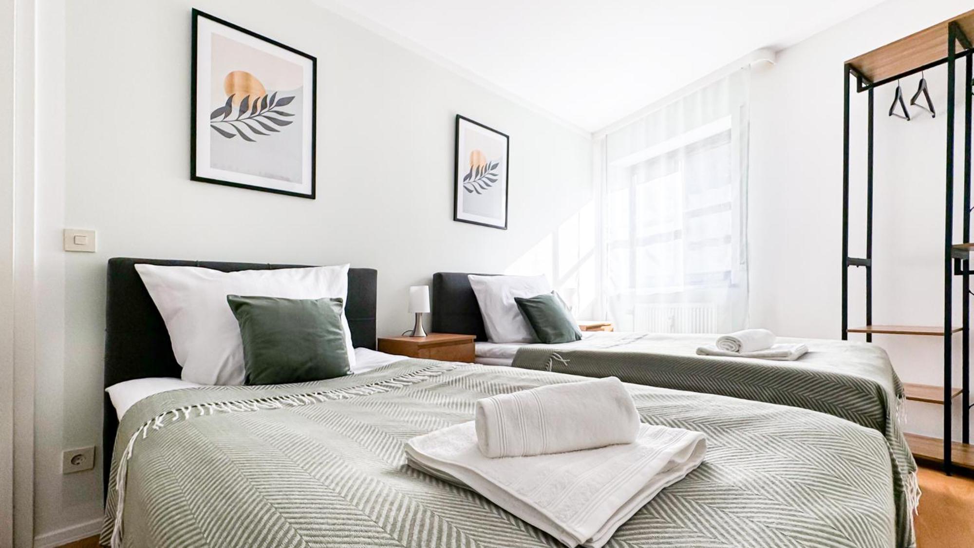 Apartment Neu - Zentrum, 3 Zi, Free Tiefgarage, Smart Tv, Wlan *